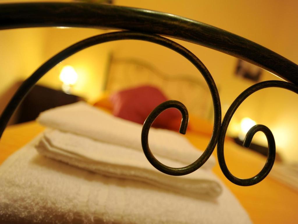 Barone Bed And Breakfast ซาแลร์โน ห้อง รูปภาพ